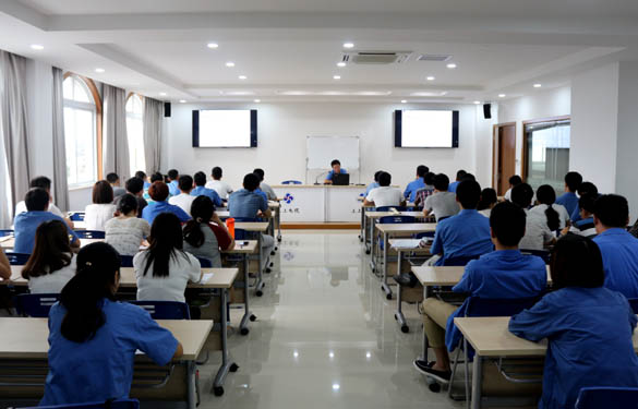 XPJ电缆2015年新进大学生转型培训班成功举办