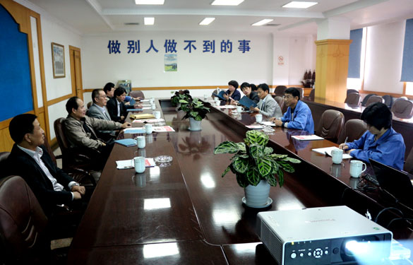 江苏省优质产品生产示范区考核组来XPJ集团考察